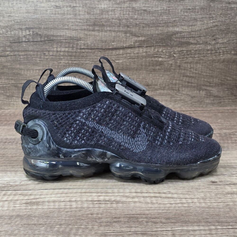 Nike Air Vapormax 2020 Flyknit GS Size 7Y Women's 8.5 Gray Shoes CJ4069-002 READ